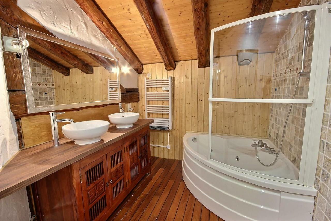 Les Balcons Du Molliebon Apartment Séez Екстериор снимка
