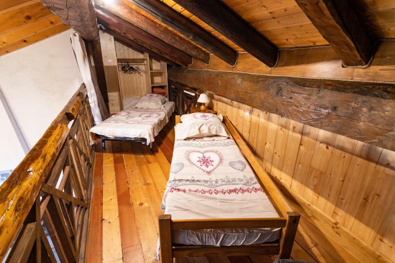 Les Balcons Du Molliebon Apartment Séez Екстериор снимка